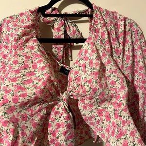 crop trop with pink flowers!